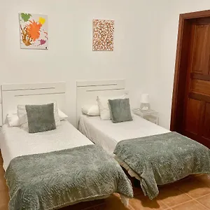 Quemadas , La Santa Espagne